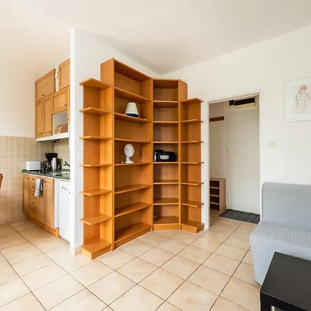 Apartman Rondo Szendzielarza Standard By Bookinghost Varsó