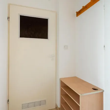 Apartman Rondo Szendzielarza Standard By Bookinghost Varsó